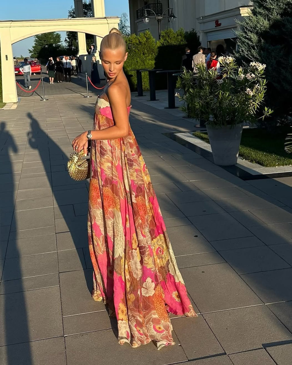 Amaya vestido maxi floral sin tirantes