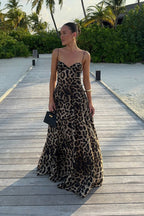 Vestido largo Imogen de tirantes finos con estampado de leopardo