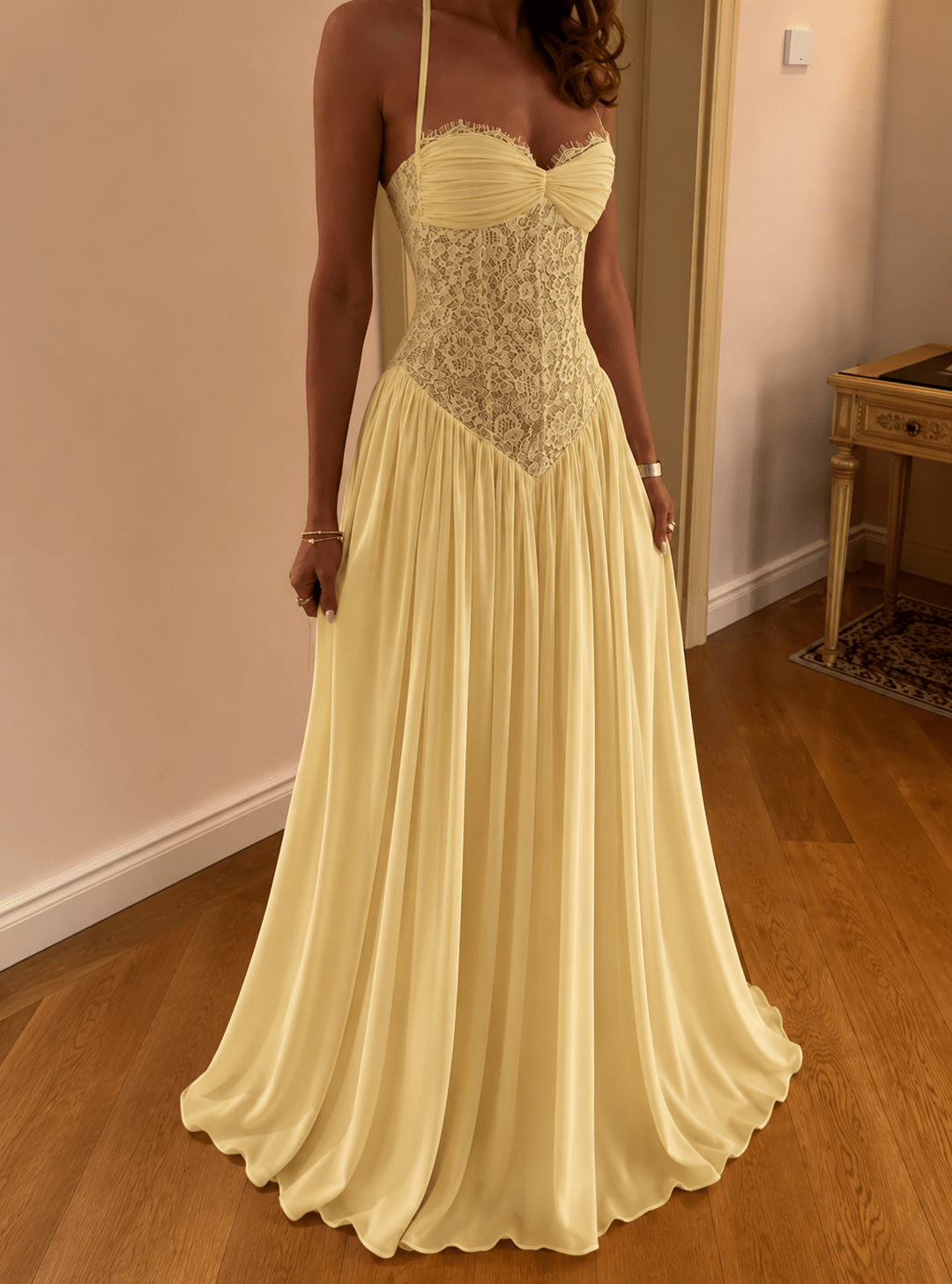 Gloria vestido maxi halter con corsé