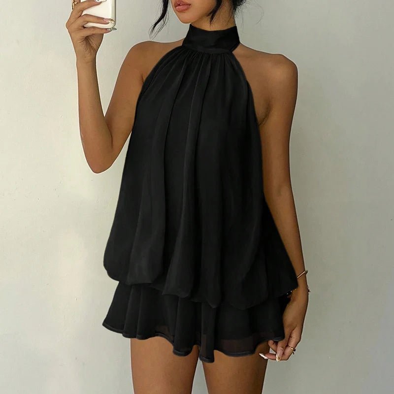 Vestido mini sin espalda de cuello halter Eden
