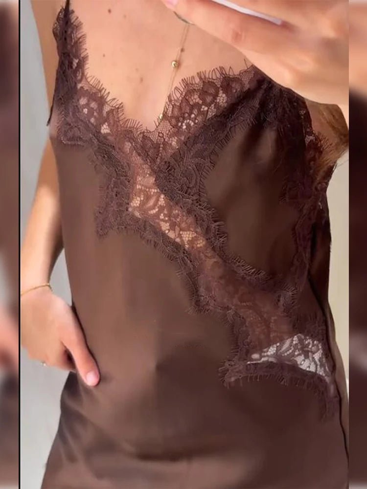 Vestido mini asimétrico de satén Kara