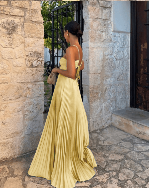 Vestido maxi Lindsay con aberturas y plisado