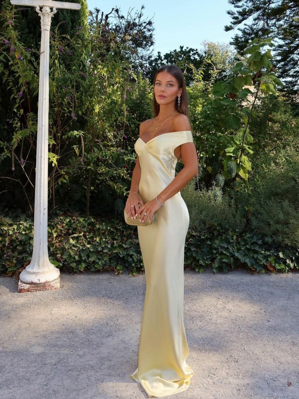Vestido Maxi de Satén Espalda Descubierta Serene