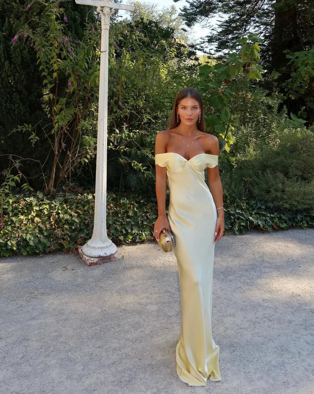 Vestido Maxi de Satén Espalda Descubierta Serene