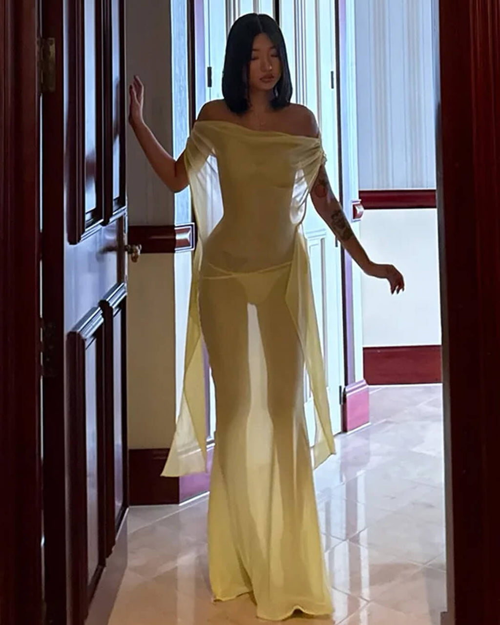 Leah Vestido Maxi de Malla con Espalda Descubierta