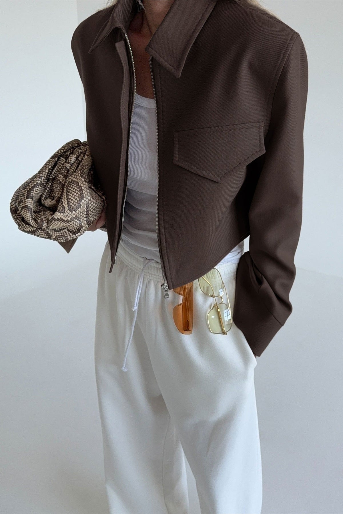 Chaqueta Dida marrón con cremallera