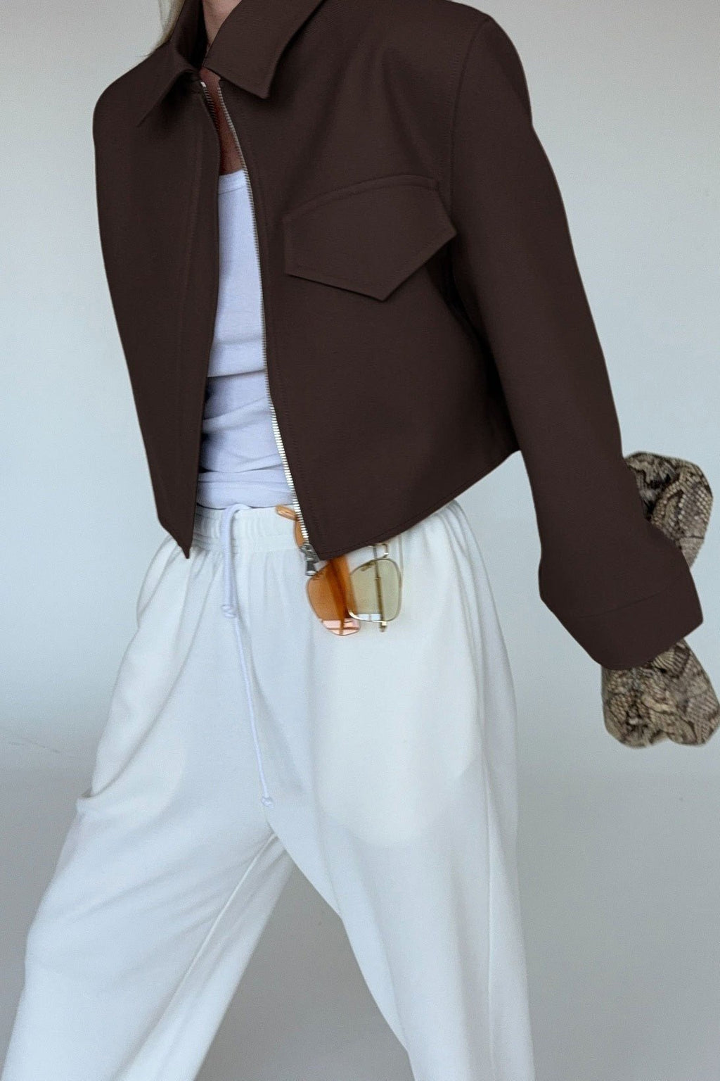 Chaqueta Dida marrón con cremallera