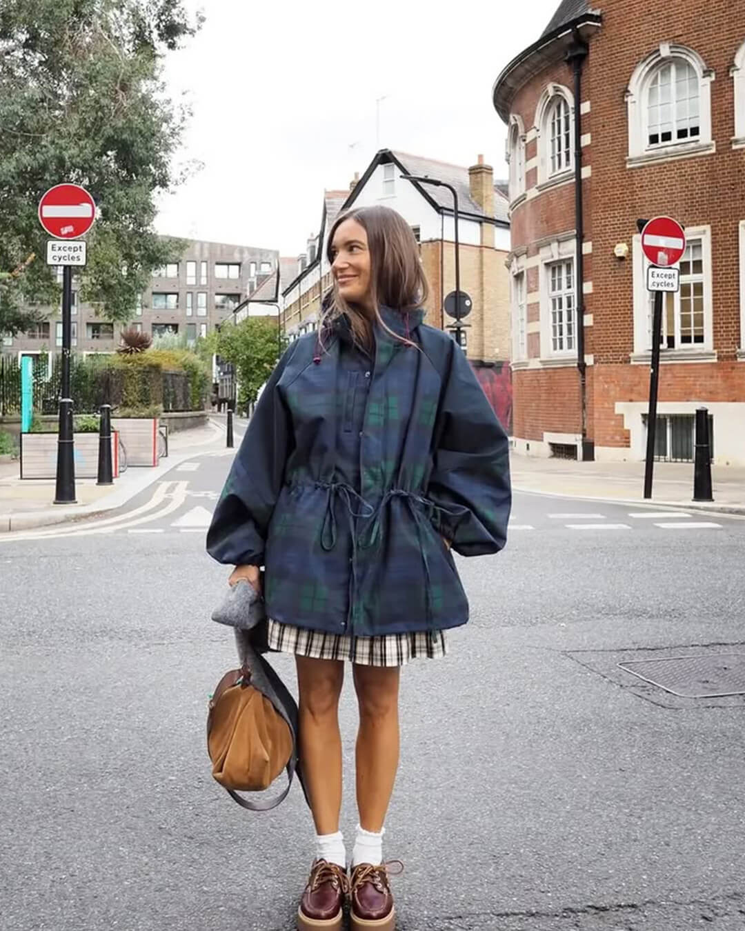 Emma Chaqueta oversize a cuadros con cordones