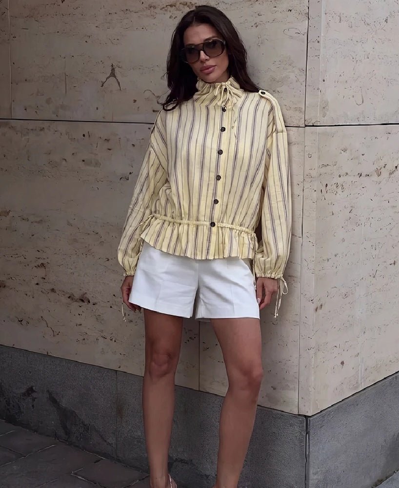 Chaqueta Gina con cuello alto y rayas