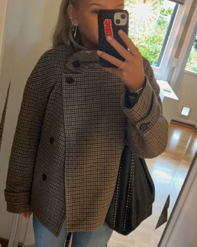 Nadia Chaqueta con cuello alto a cuadros y botones