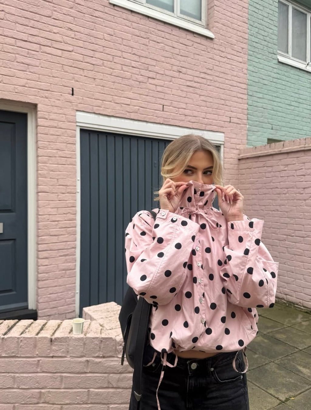 Chaqueta Presley con lunares y mangas abullonadas