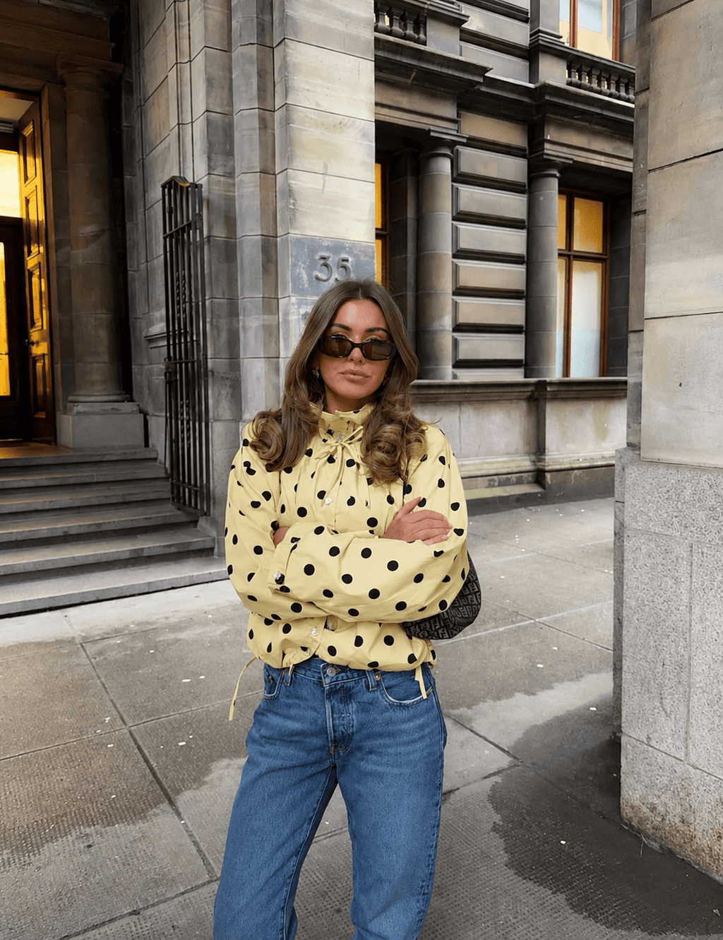 Chaqueta Presley con lunares y mangas abullonadas
