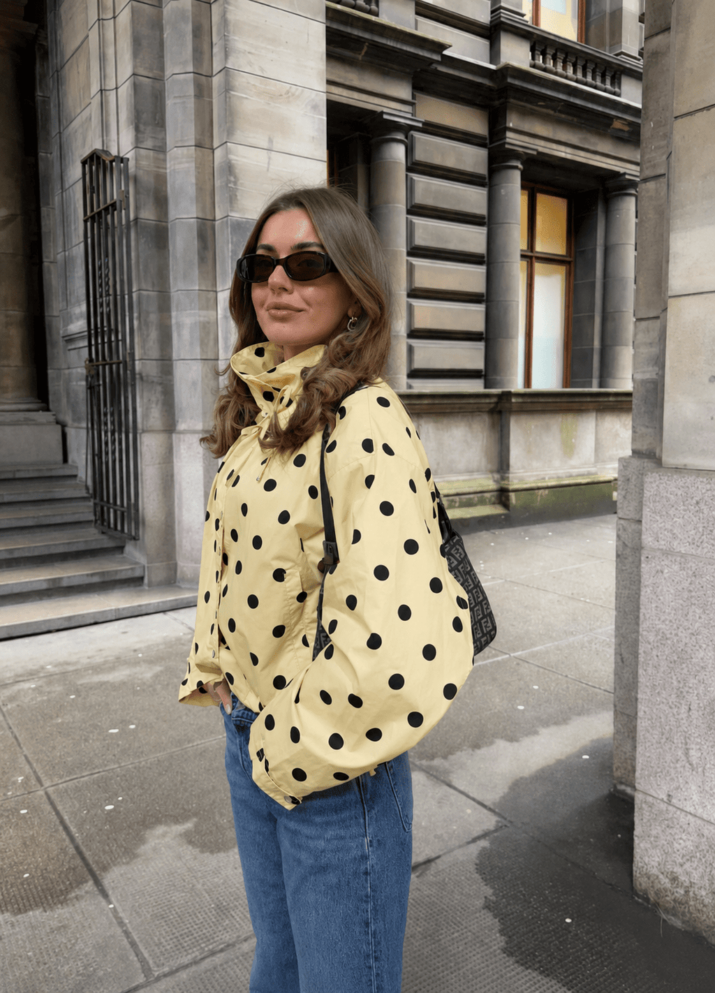 Chaqueta Presley con lunares y mangas abullonadas