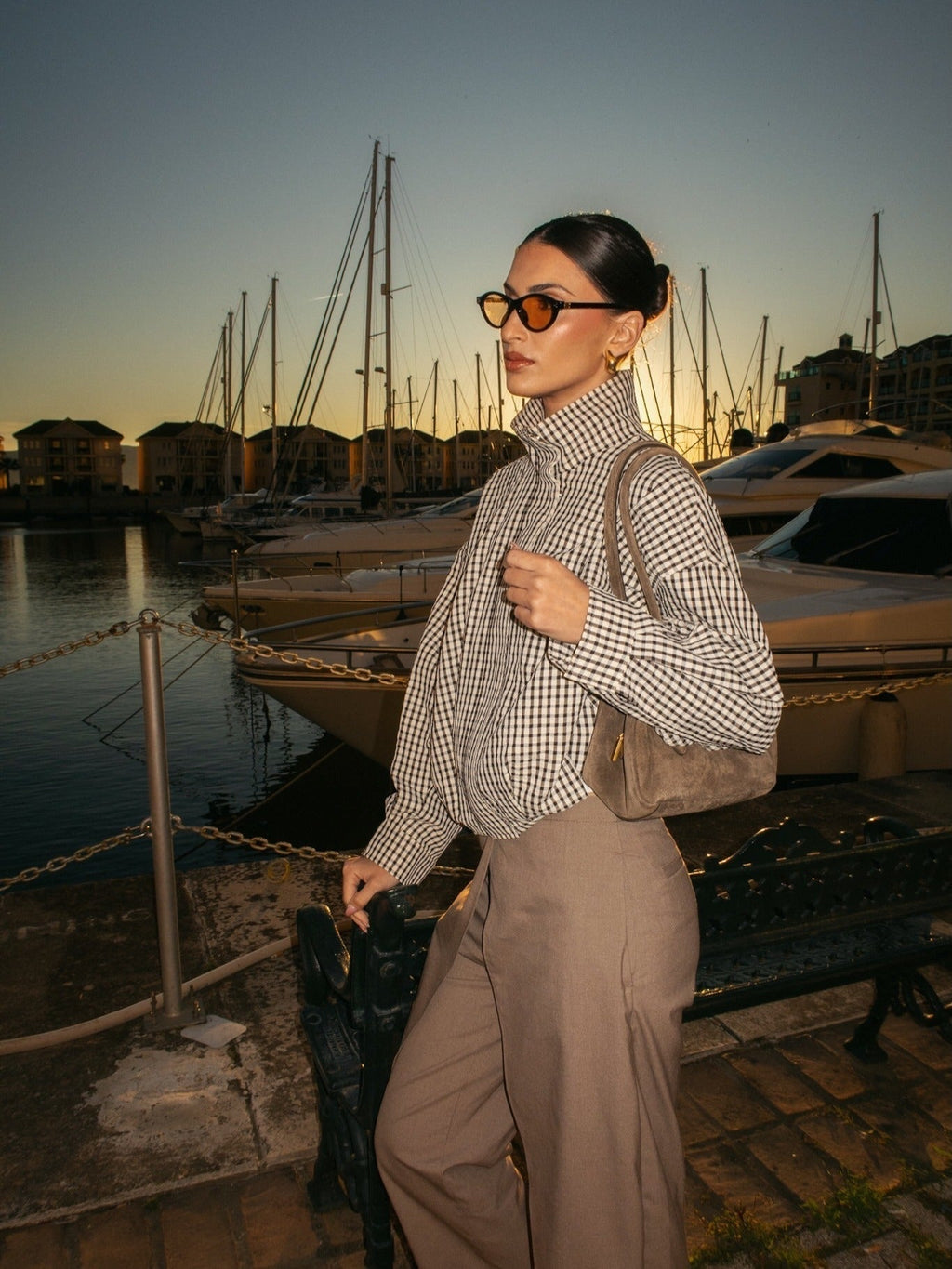 Chaqueta Margot de cuadros con cuello funnel