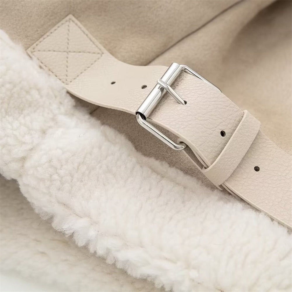 Chaqueta de ante sintético con forro de piel sintética Cindy