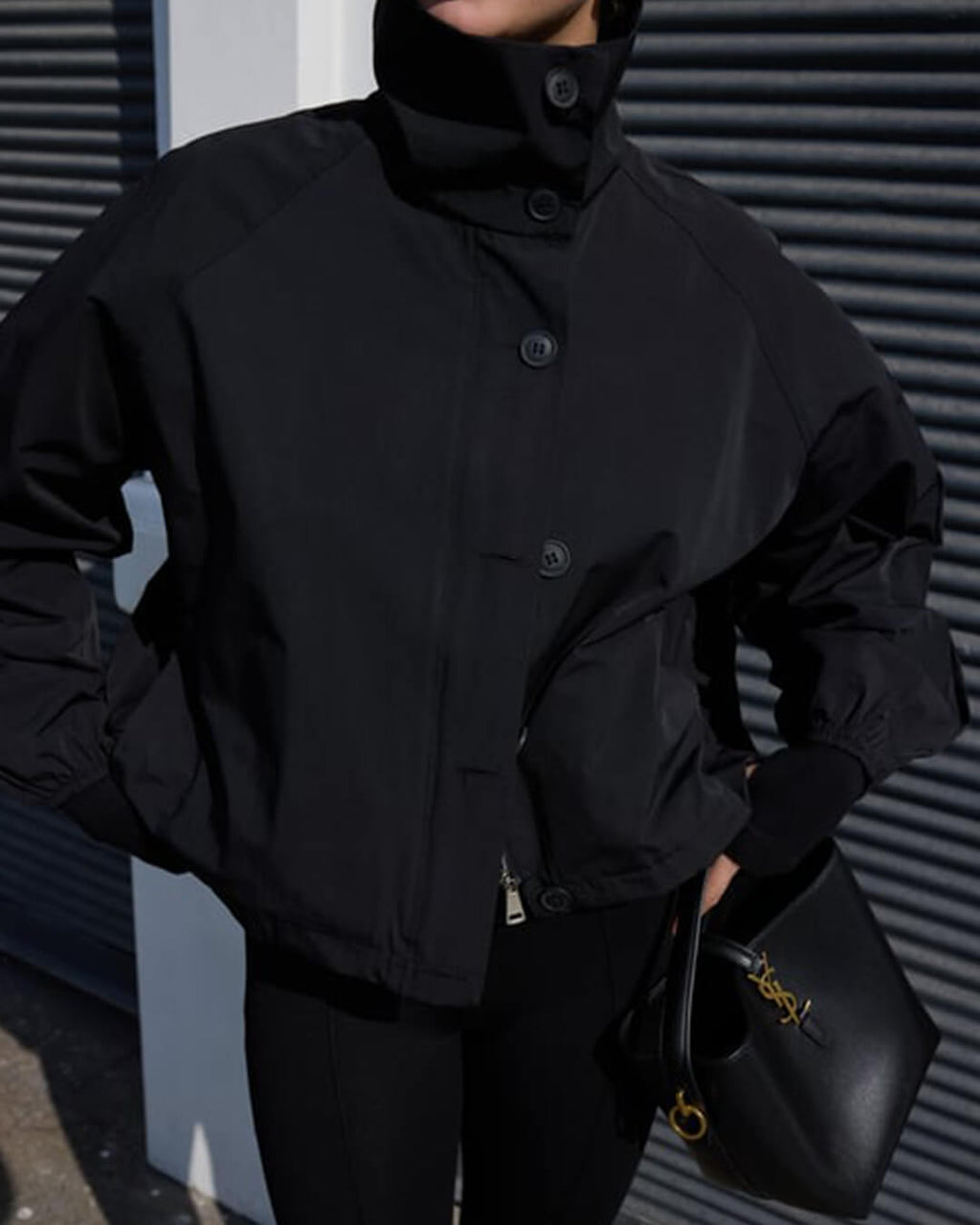 Chaqueta Clara de cuello alto