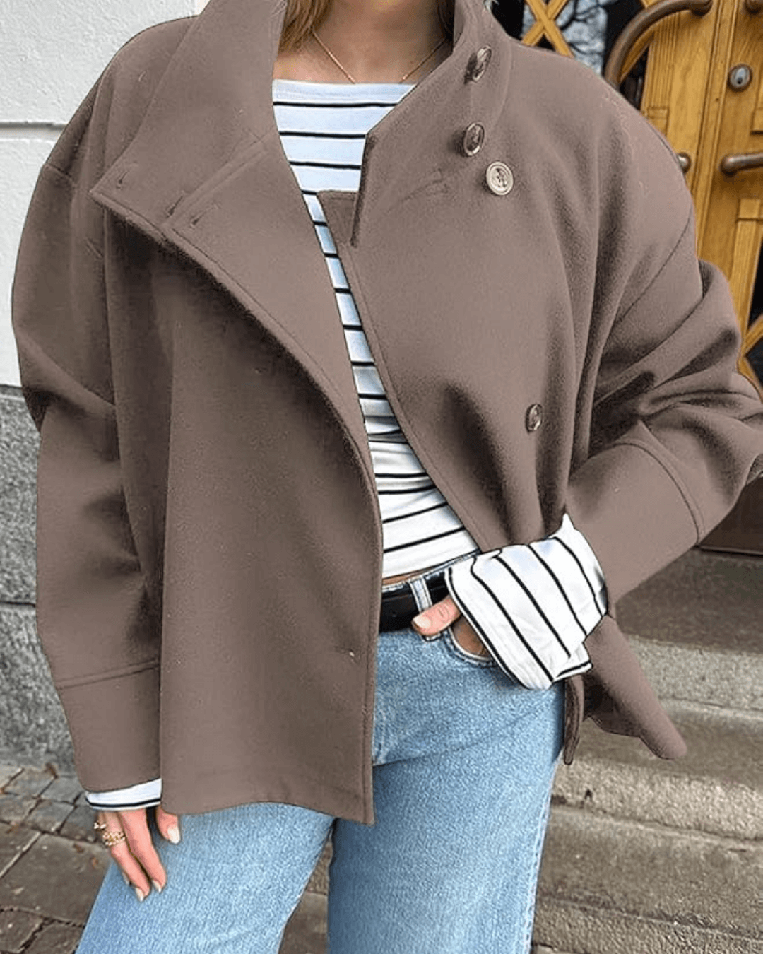 Chaqueta elegante Rosalia con cuello alto