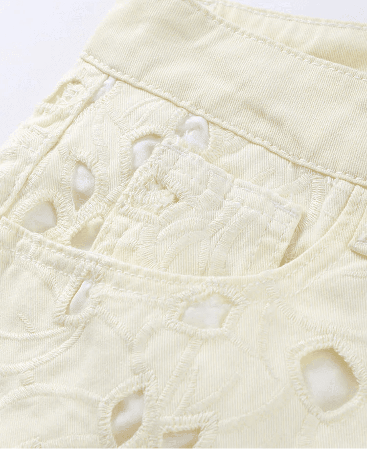 Rachel jeans de tiro alto con cortes, cintura alta, corte recto