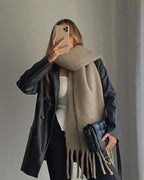 Bufanda de invierno con borlas Tanya