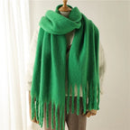 Bufanda de invierno con borlas Tanya