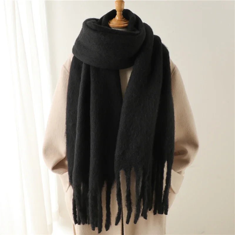 Bufanda de invierno con borlas Tanya