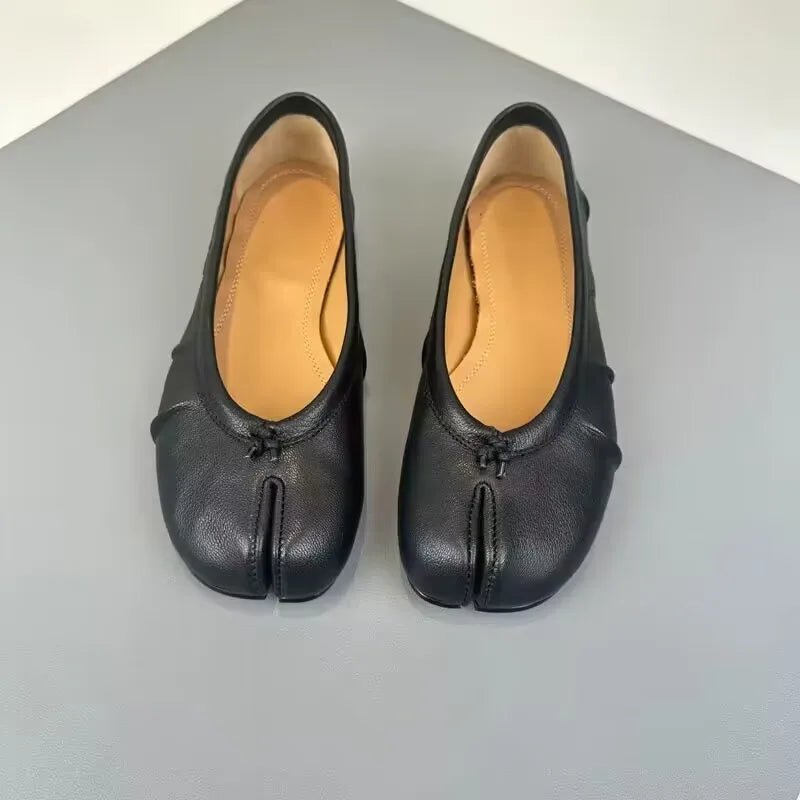 Mules de piel Bianca con punta separada