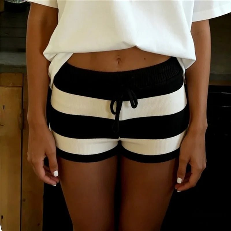Nina shorts de punto a rayas