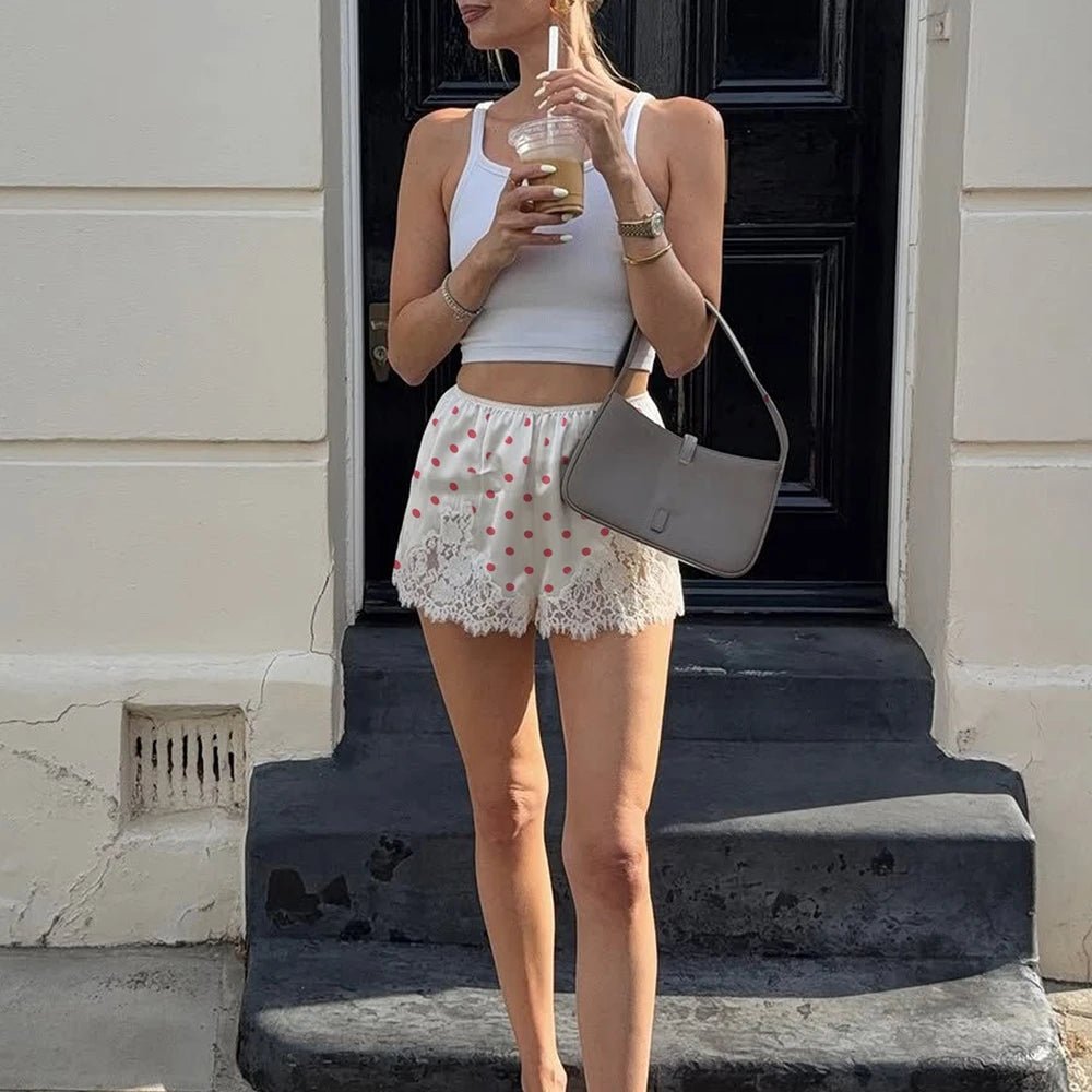 Shorts Pauleen de lunares con encaje
