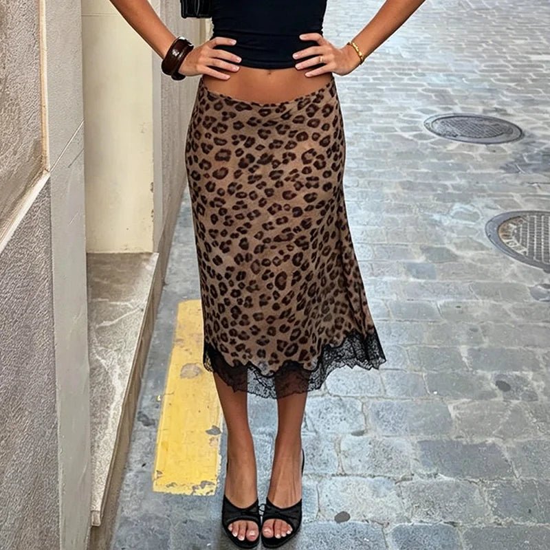 Vera Leopard falda midi de encaje
