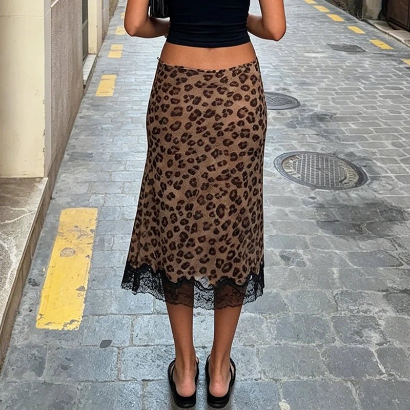 Vera Leopard falda midi de encaje