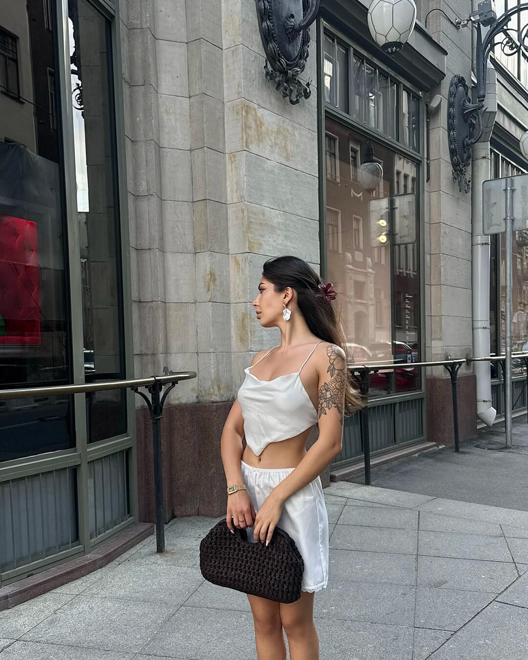 Falda mini Johana satinada con encaje