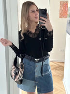 Top casual Miriam con encaje y escote en V