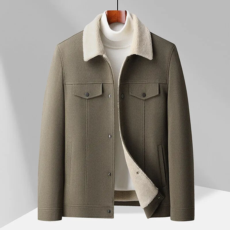 Chaqueta de hombre con cuello: calidez y estilo urbano moderno