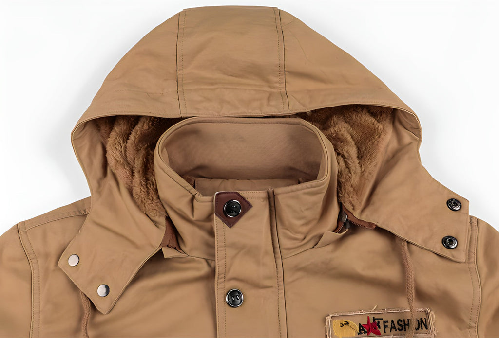 Chaqueta militar impermeable para hombre: estilo robusto y comodidad ajustable