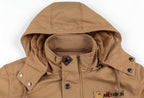 Chaqueta militar impermeable para hombre: estilo robusto y comodidad ajustable